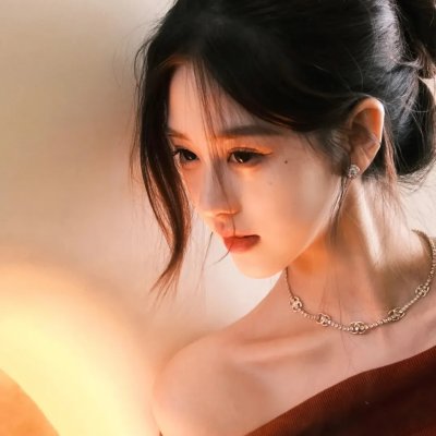 君有云